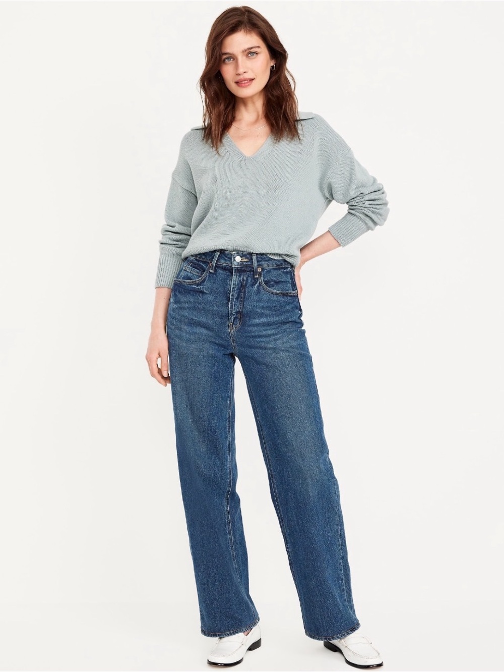 Old Navy Extra High-Rise Wide Leg Jeans - Medium Blue. Size 8